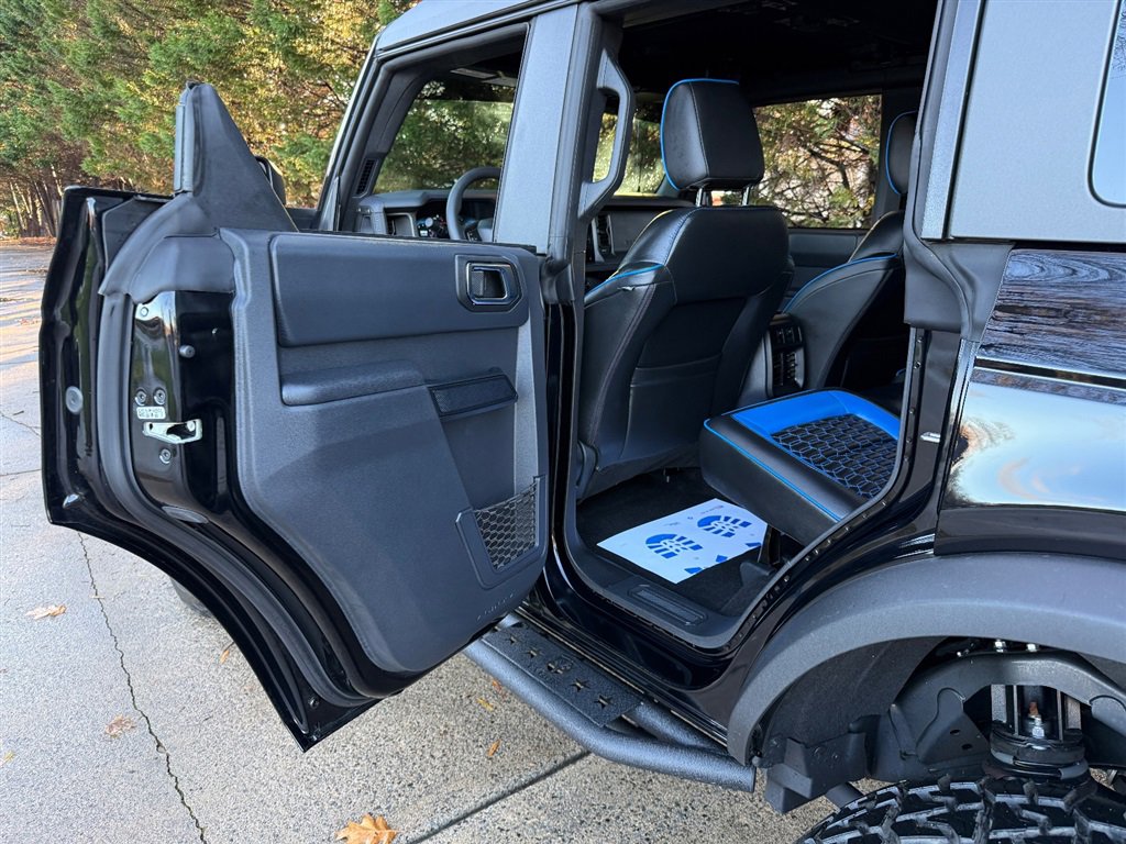 Used 2025 Ford Bronco 4-Door image 57