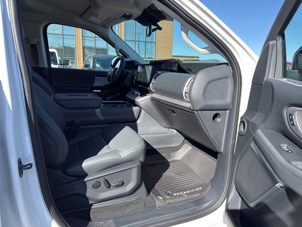 New 2026 Ford Expedition Max Active AWD/4WD image 33