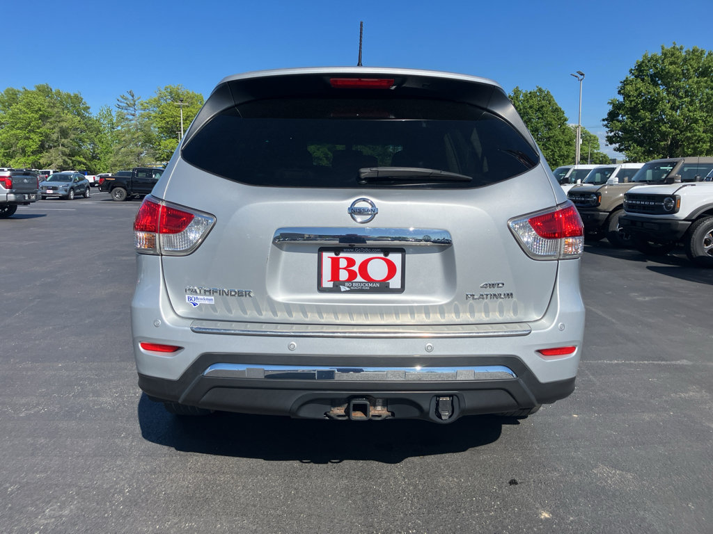 Used 2016 Nissan Pathfinder Platinum AWD/4WD image 4