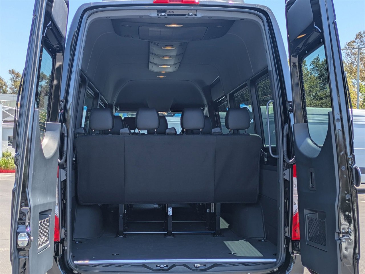 New 2025 Mercedes-Benz Sprinter 2500 image 10