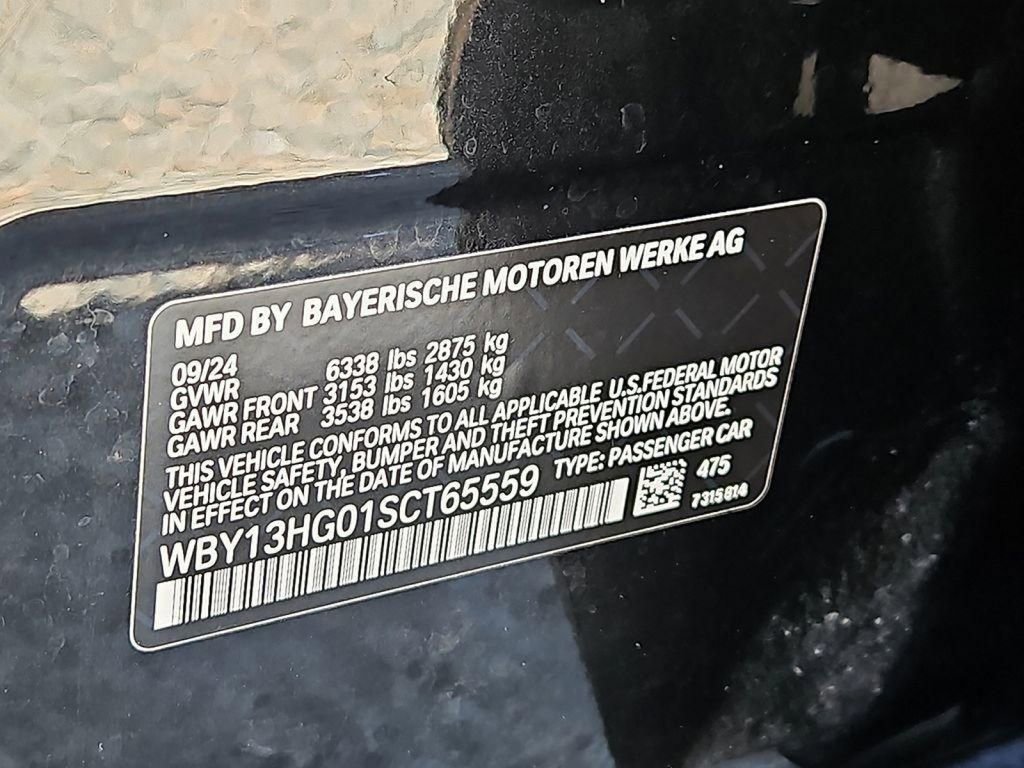 Used 2025 BMW i5 xDrive40 image 27