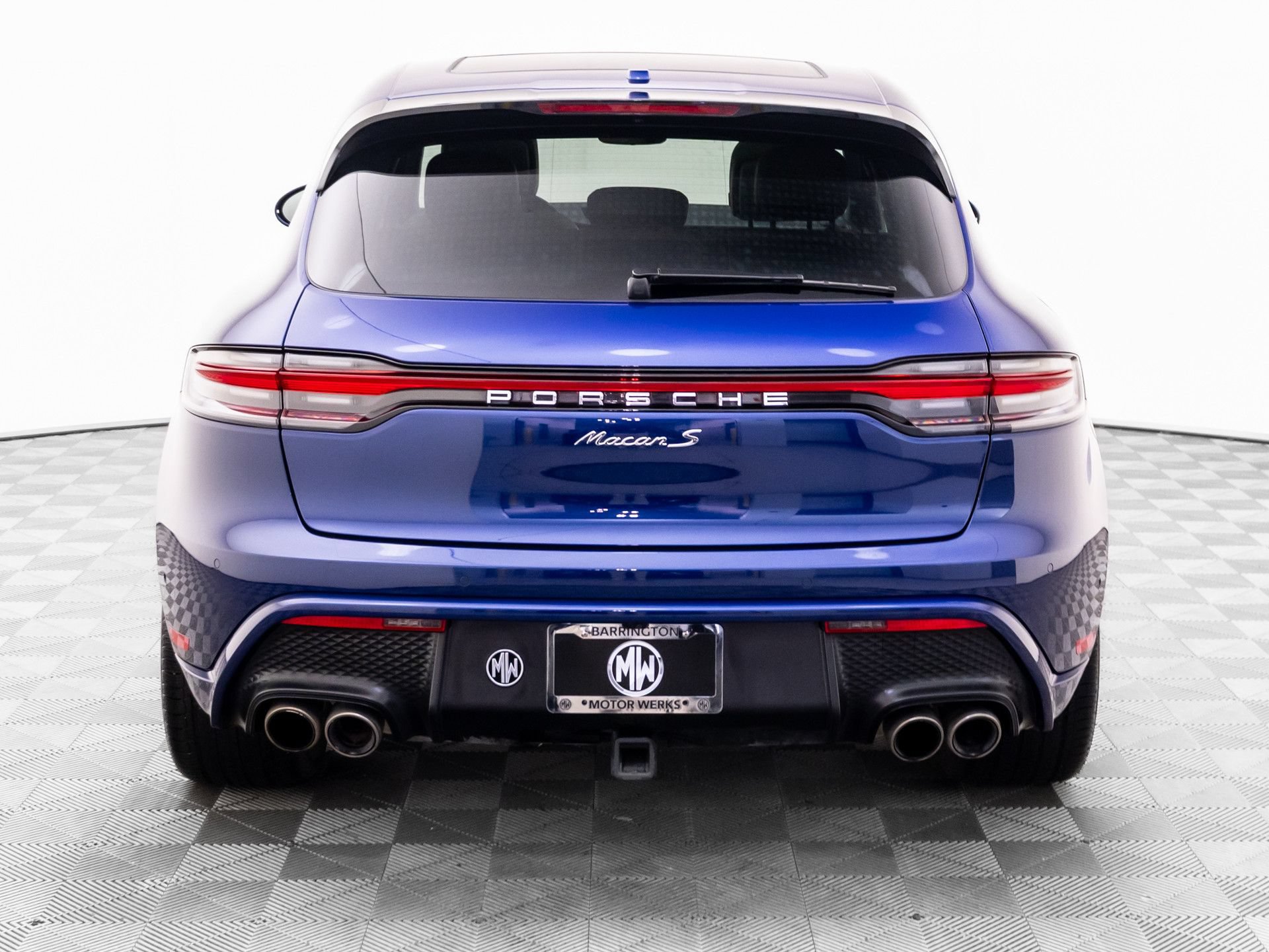 Used 2024 Porsche Macan S AWD/4WD image 10