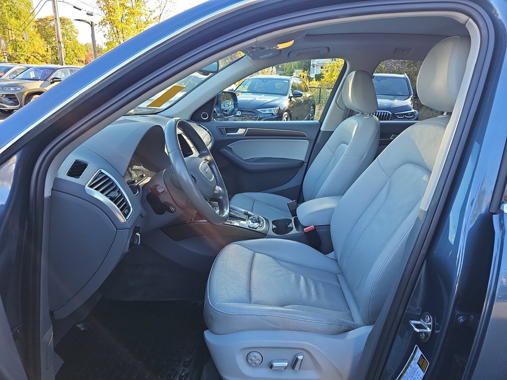 Used 2017 Audi Q5 2.0T Premium Plus AWD/4WD image 9