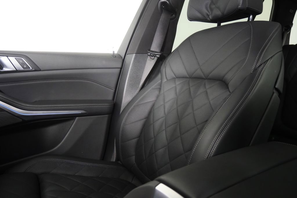 Used 2024 BMW X5 xDrive40i image 26