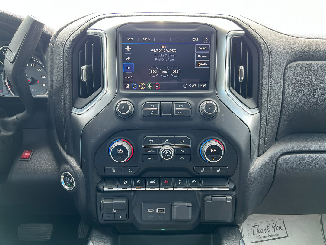 Used 2020 Chevrolet Silverado 1500 LT Trail Boss image 24