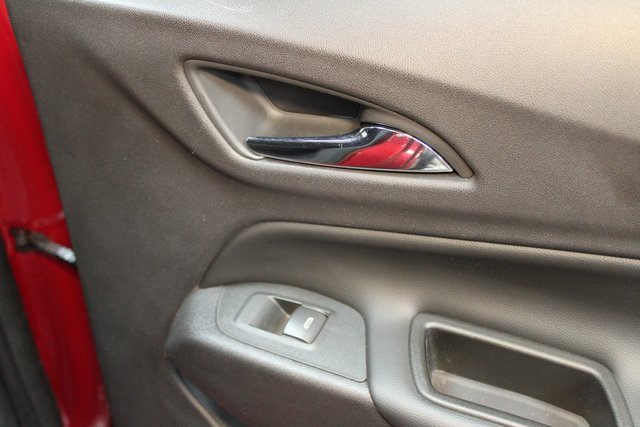 Used 2019 Chevrolet Equinox LT w/ Driver Convenience Package image 13