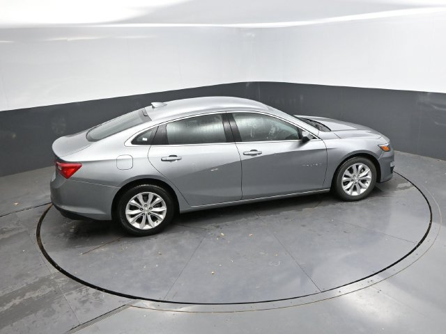 Used 2025 Chevrolet Malibu LT FWD image 32