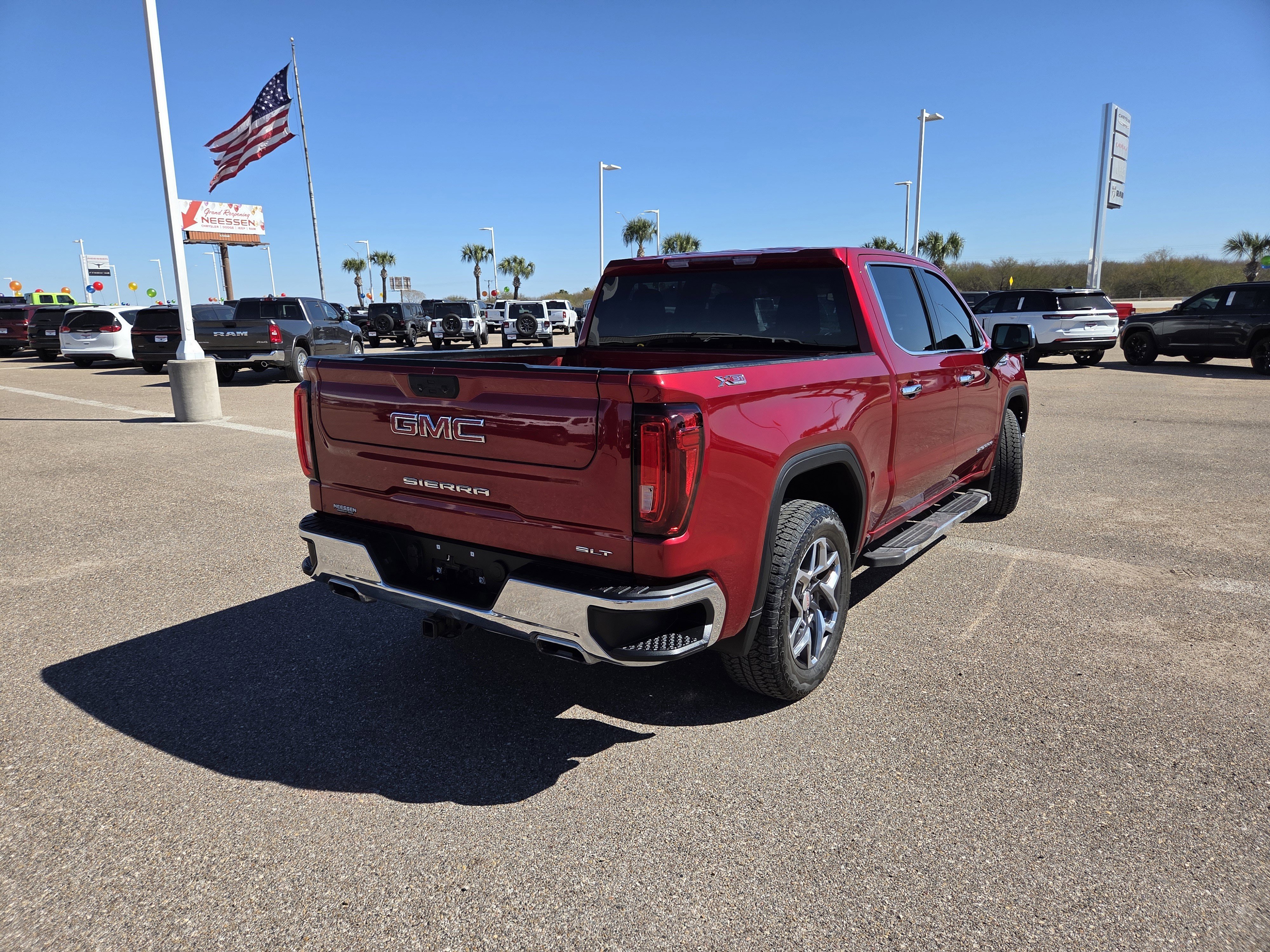 Used 2024 GMC Sierra 1500 SLT w/ X31 Off-Road Package image 7