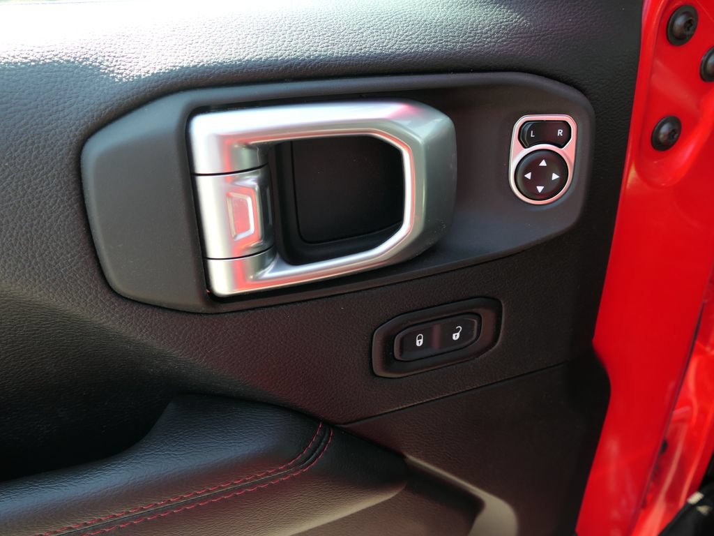Used 2020 Jeep Wrangler Unlimited Rubicon AWD/4WD image 17