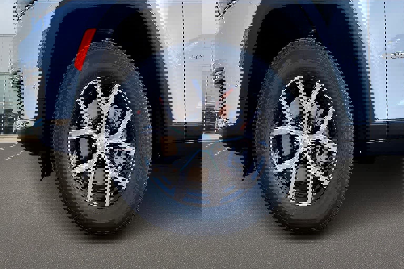 New 2025 Jeep Grand Cherokee L Limited w/ Luxury Tech Group II image 8