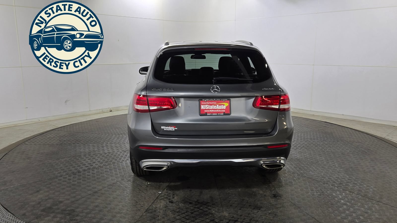 Used 2018 Mercedes-Benz GLC 300 4MATIC image 6