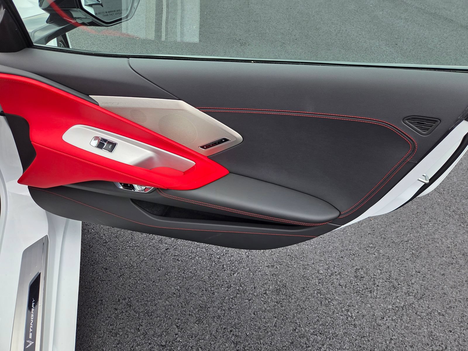 Used 2023 Chevrolet Corvette Stingray Preferred Cpe w/ Battery Protection Package RWD image 33