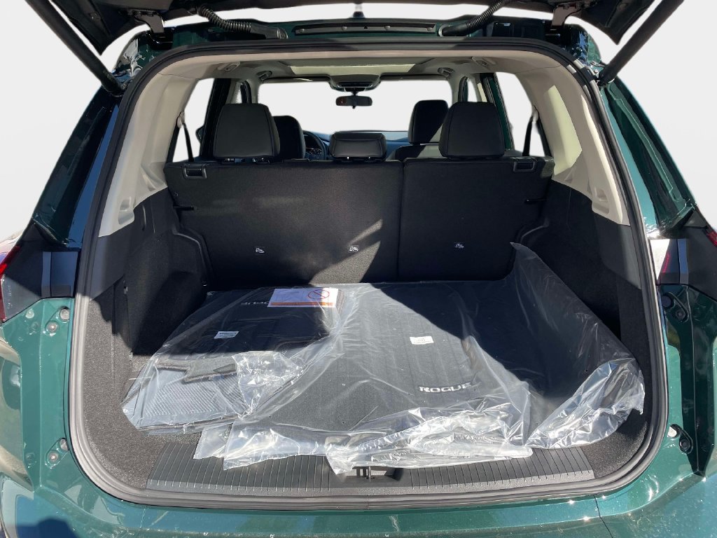 New 2027 Nissan Rogue Dark Armor FWD image 14