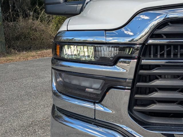New 2026 RAM 2500 Tradesman w/ Chrome Appearance Group AWD/4WD image 10