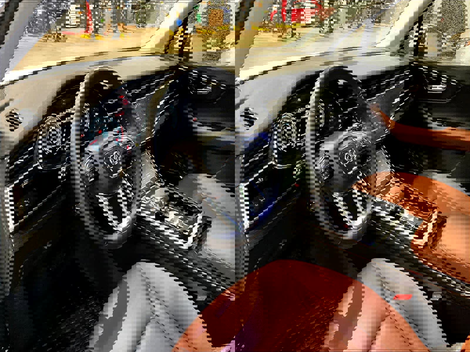 Used 2022 Audi Q7 Premium Plus w/ Premium Plus Package image 8