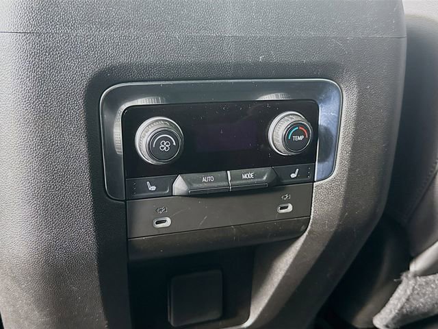 Used 2021 Chevrolet Suburban Premier w/ Premium Package image 27