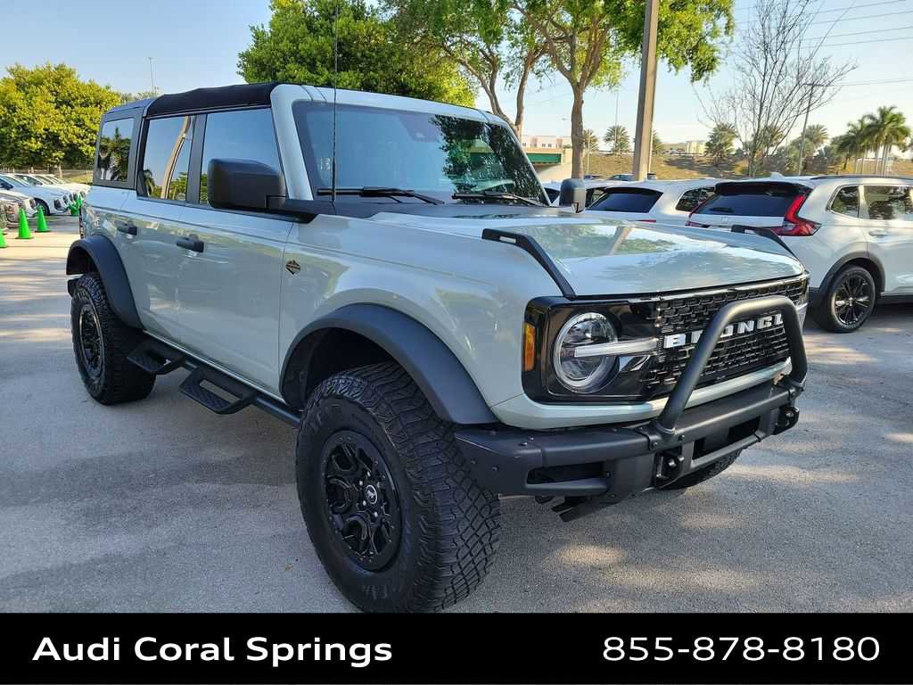 Used 2024 Ford Bronco Wildtrak image 2