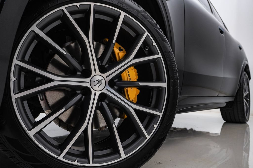 Certified 2023 Maserati Grecale Modena AWD/4WD image 5