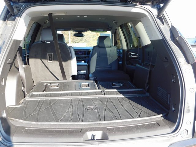 Used 2021 Buick Enclave Essence w/ Sport Touring Edition image 26