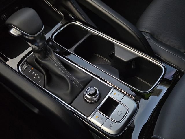 Certified 2025 Kia Telluride S image 26