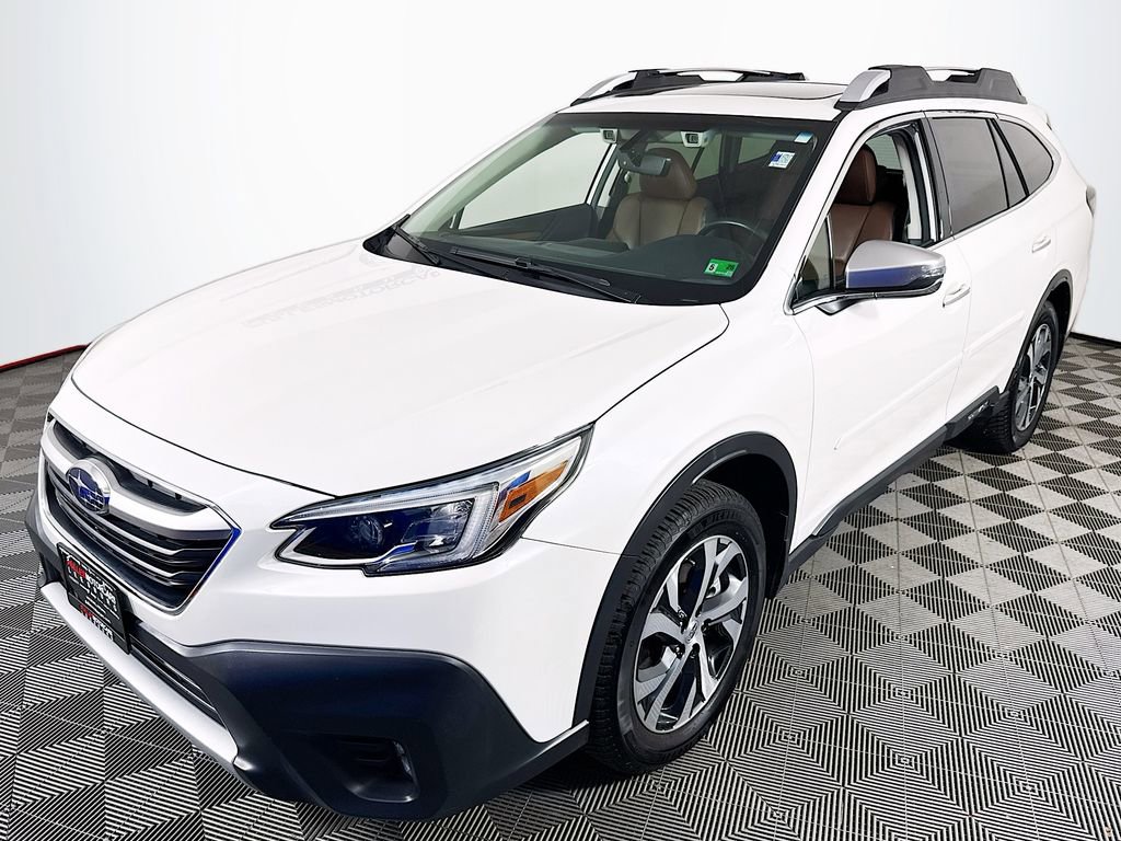 Used 2020 Subaru Outback Touring w/ Popular Package #2 image 3