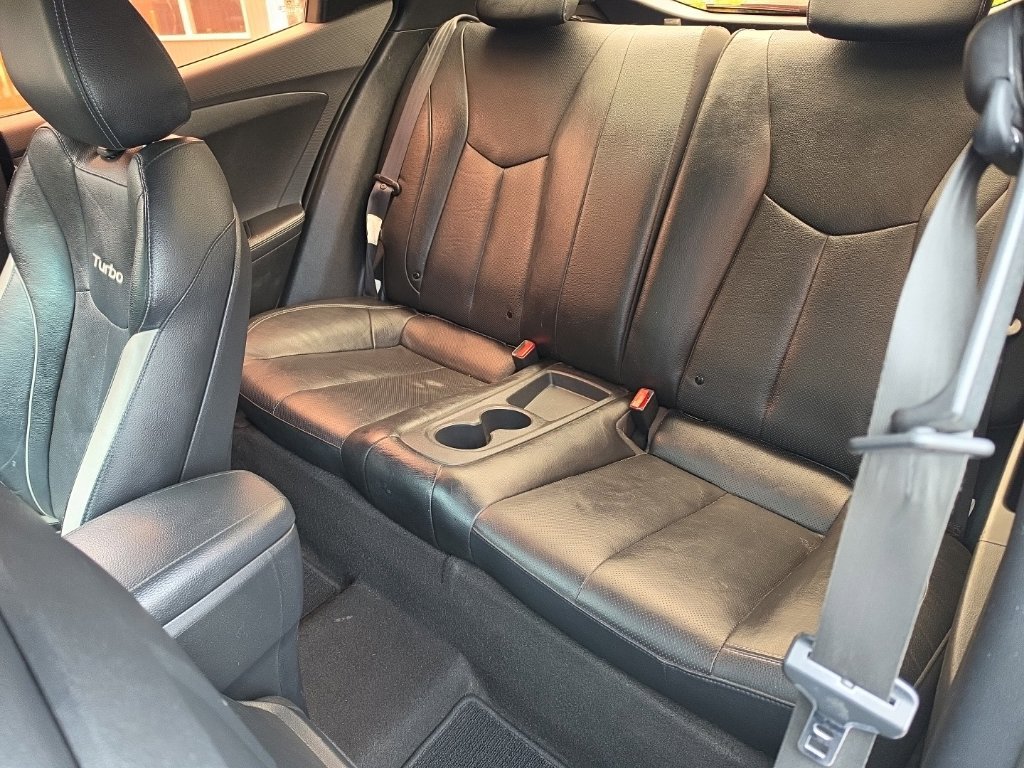 Used 2014 Hyundai Veloster Turbo FWD image 22