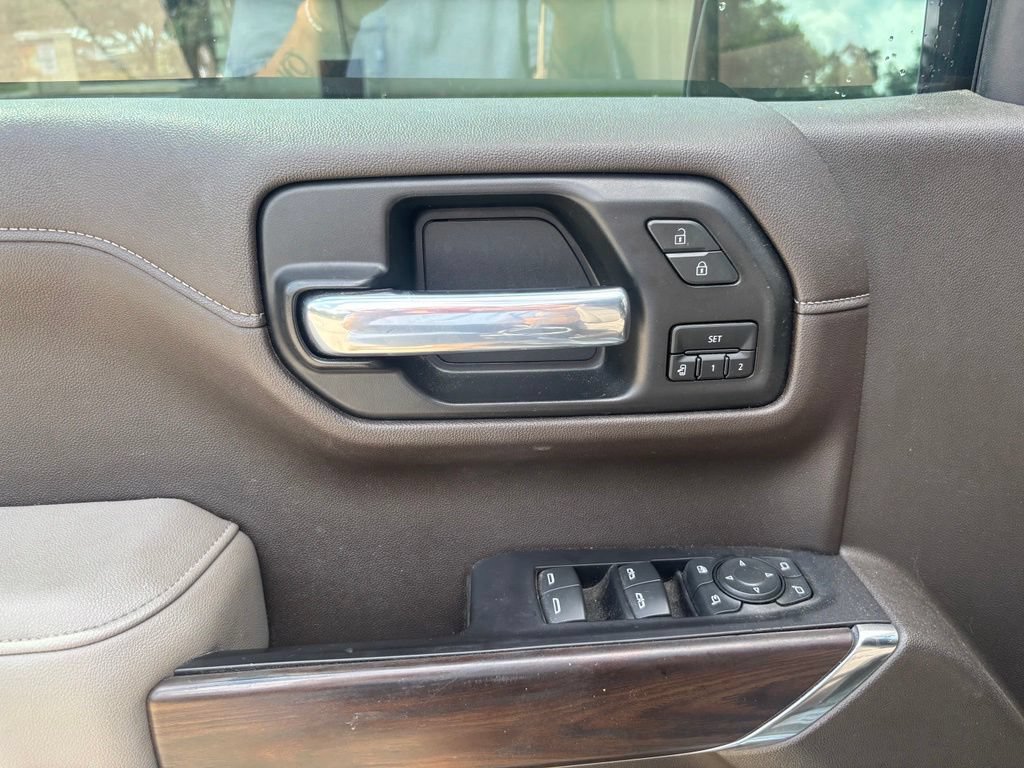 Used 2021 GMC Sierra 1500 SLT w/ SLT Premium Plus Package AWD/4WD image 12