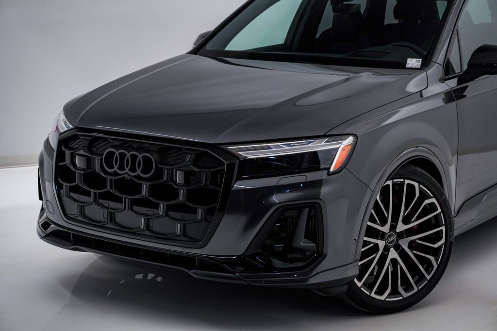 Used 2025 Audi SQ7 Prestige image 4