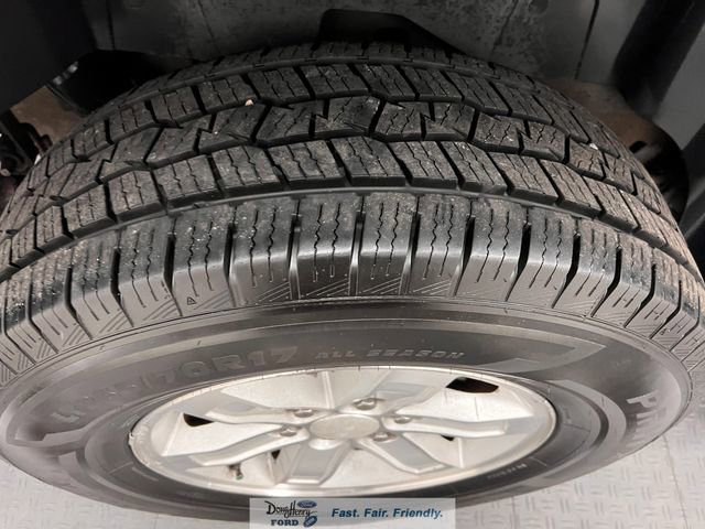 Used 2014 GMC Yukon XL SLT RWD image 14