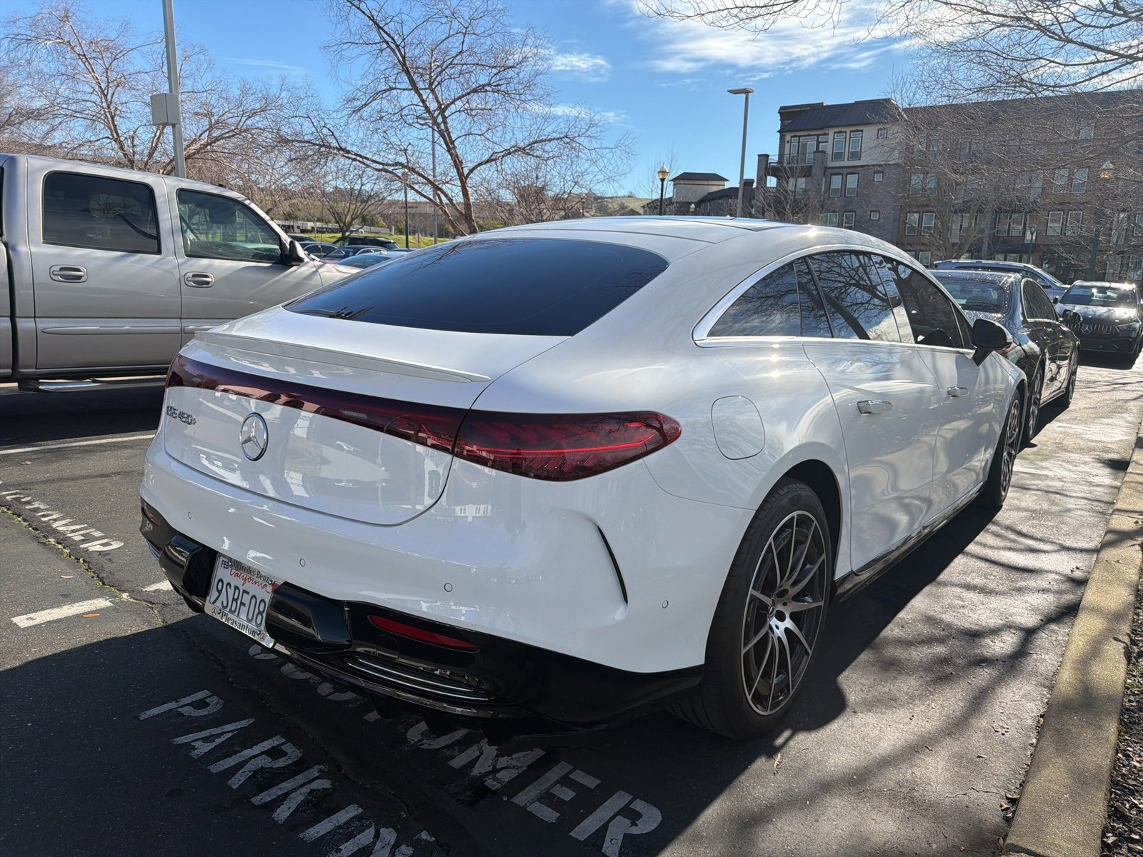 Used 2025 Mercedes-Benz EQS 450+ Sedan image 3