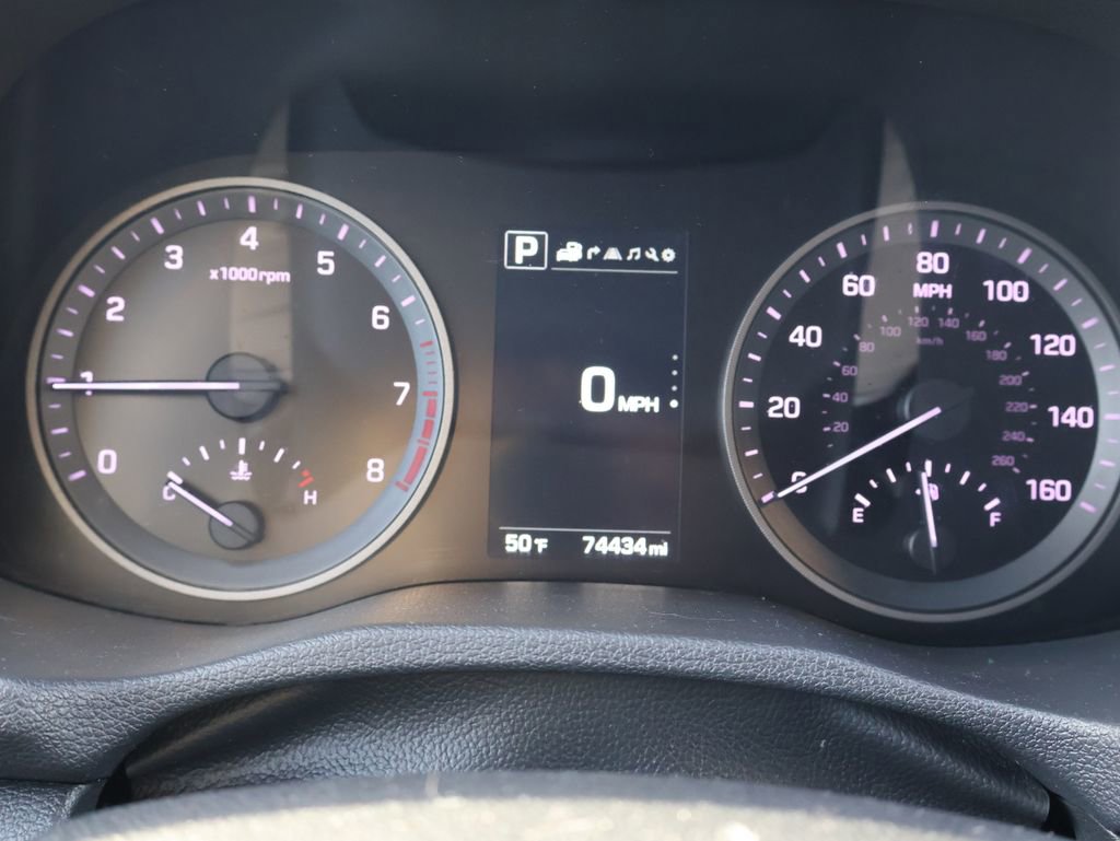 Used 2016 Hyundai Tucson Limited w/ Option Group 03 image 2