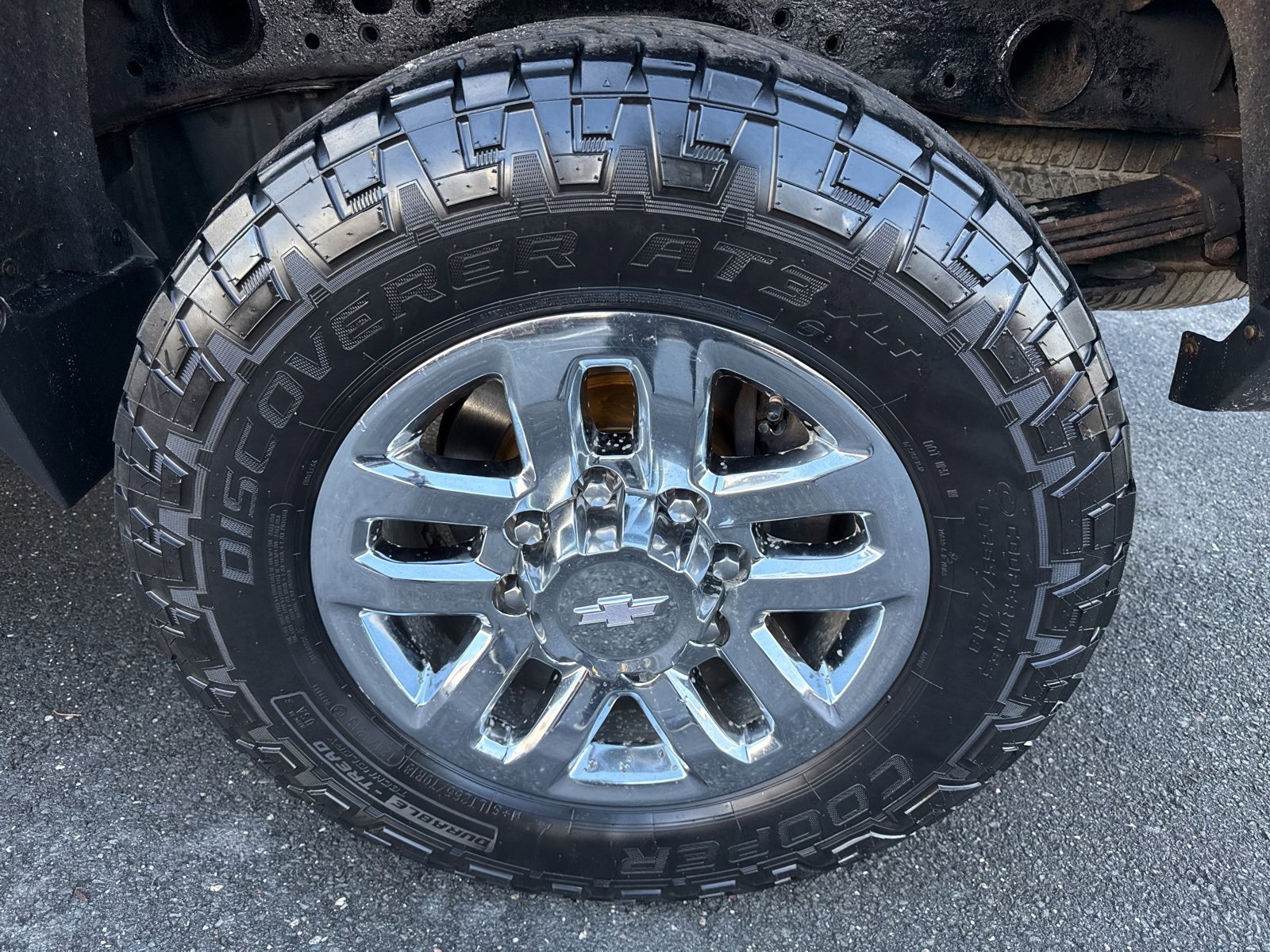 Used 2016 Chevrolet Silverado 2500 LTZ w/ LTZ Plus Package image 10