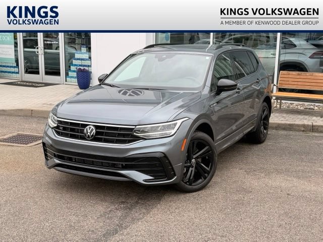 Certified 2024 Volkswagen Tiguan SE R-Line