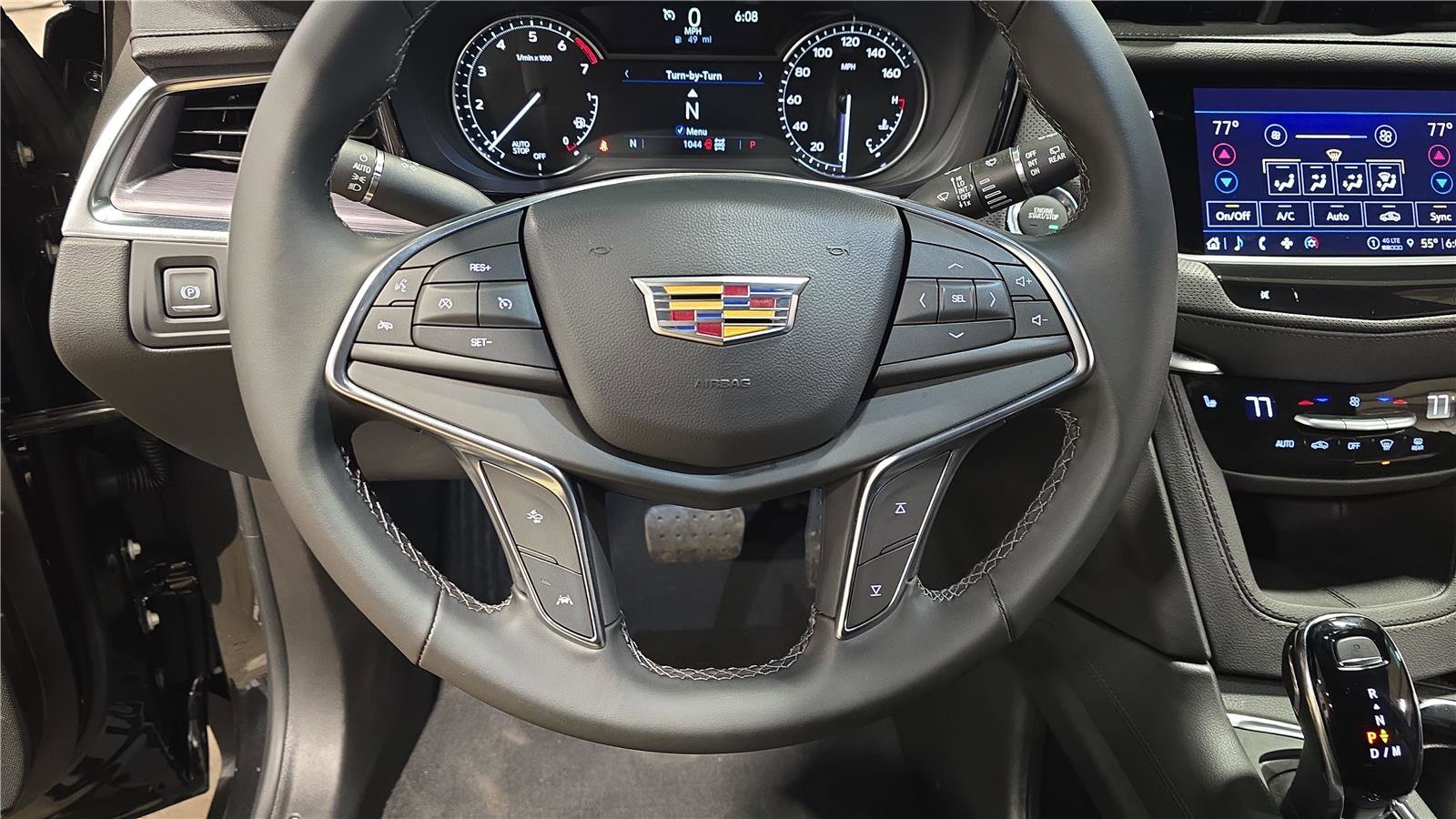 Used 2025 Cadillac XT5 Luxury w/ LPO, Floor Liner Package image 27