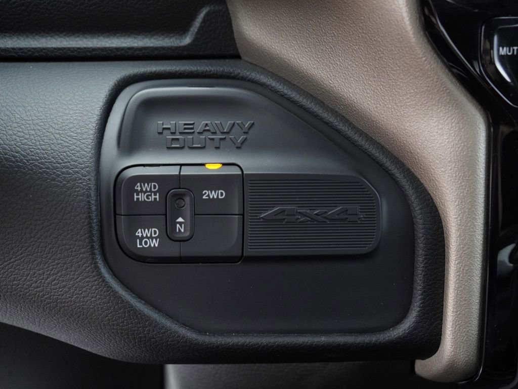 Certified 2024 RAM 2500 Laramie w/ Safety Group AWD/4WD image 17