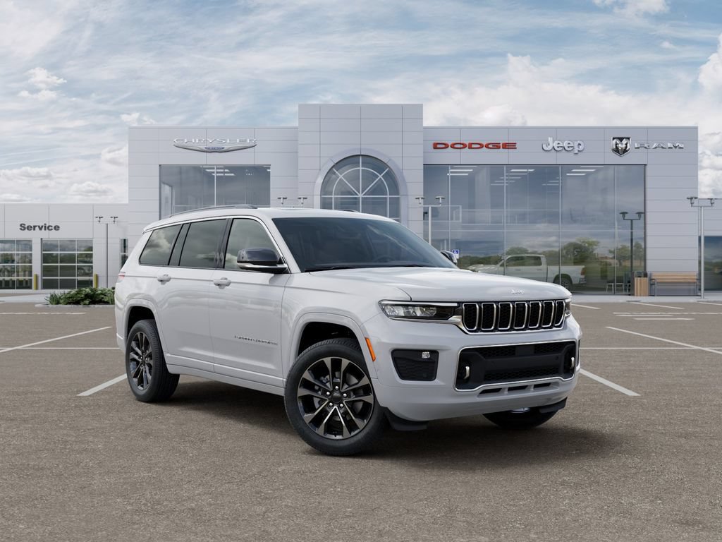 New 2025 Jeep Grand Cherokee L Overland w/ Advanced Protech Group III AWD/4WD image 5