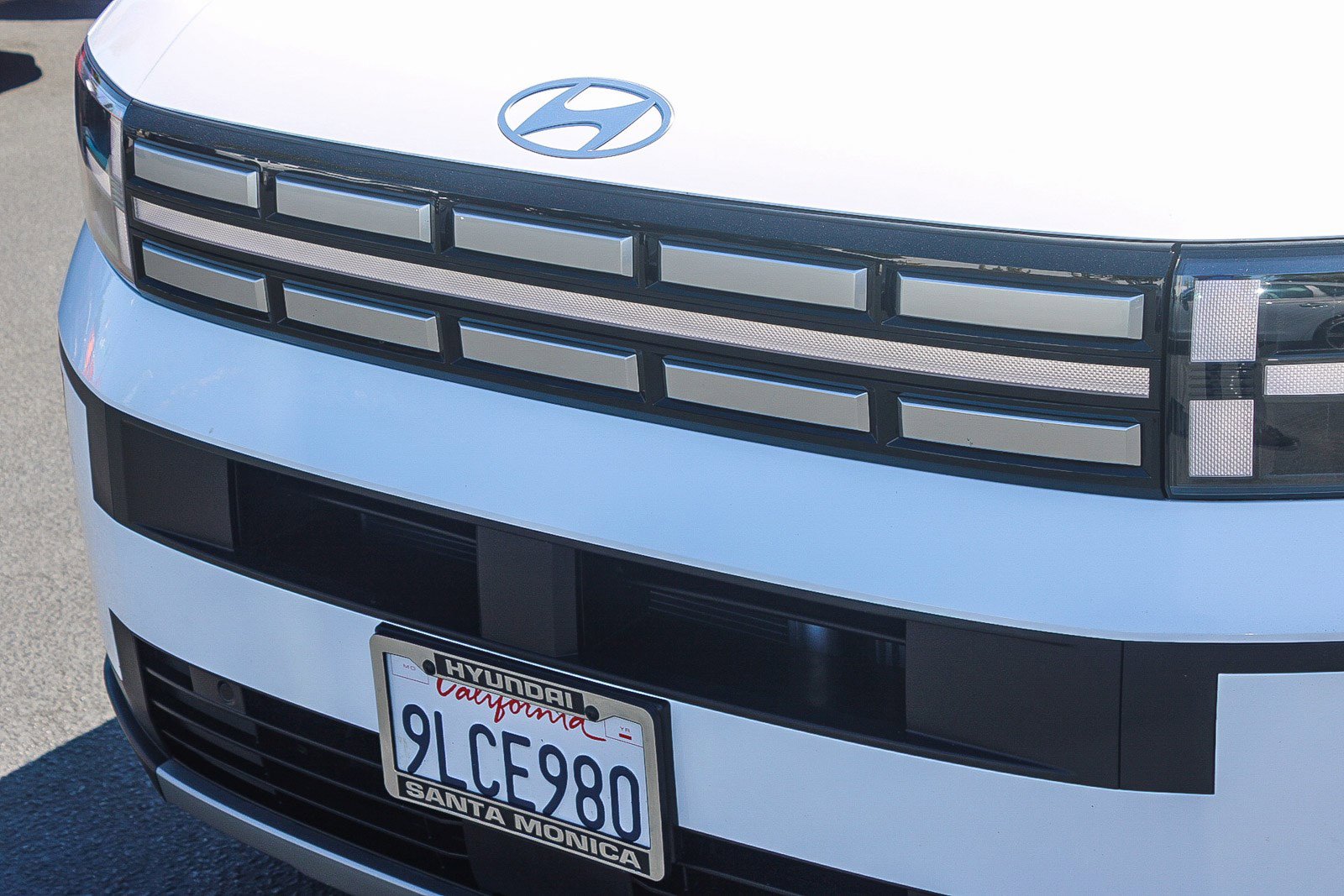 Used 2024 Hyundai Santa Fe SE image 6