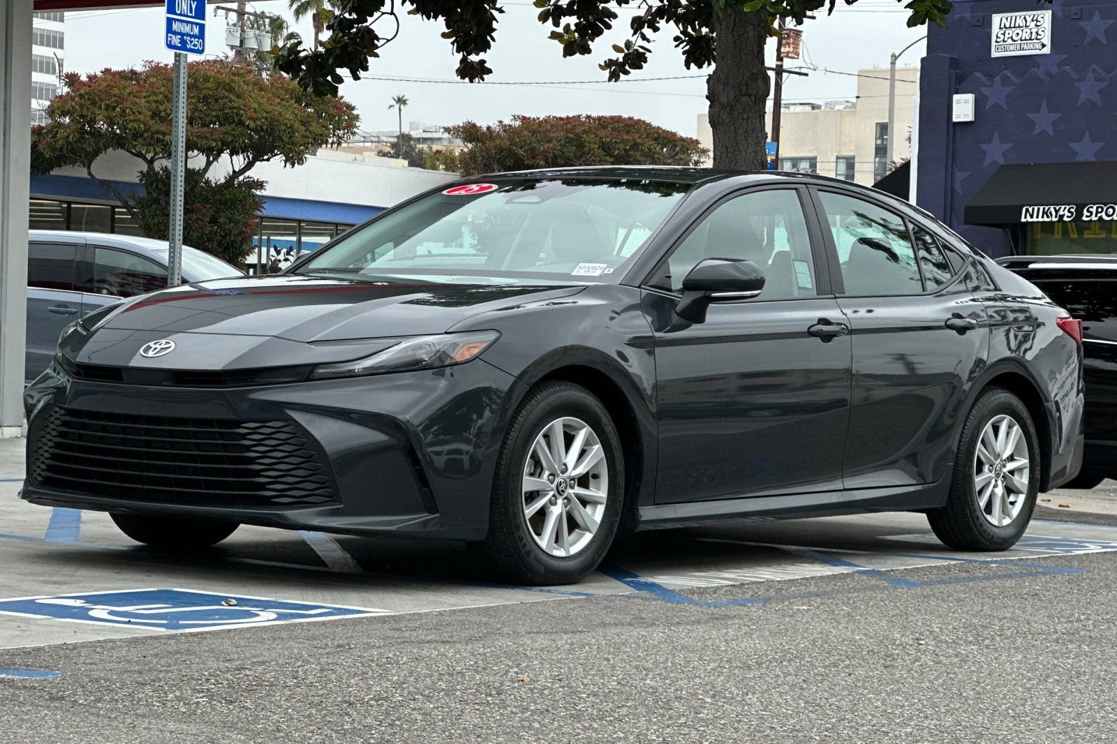 Certified 2025 Toyota Camry LE FWD image 8