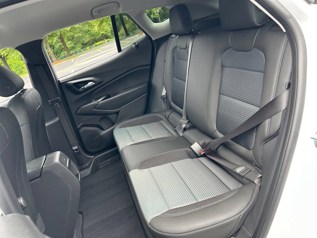 New 2026 Chevrolet Trax LT w/ Driver Confidence Package FWD image 37