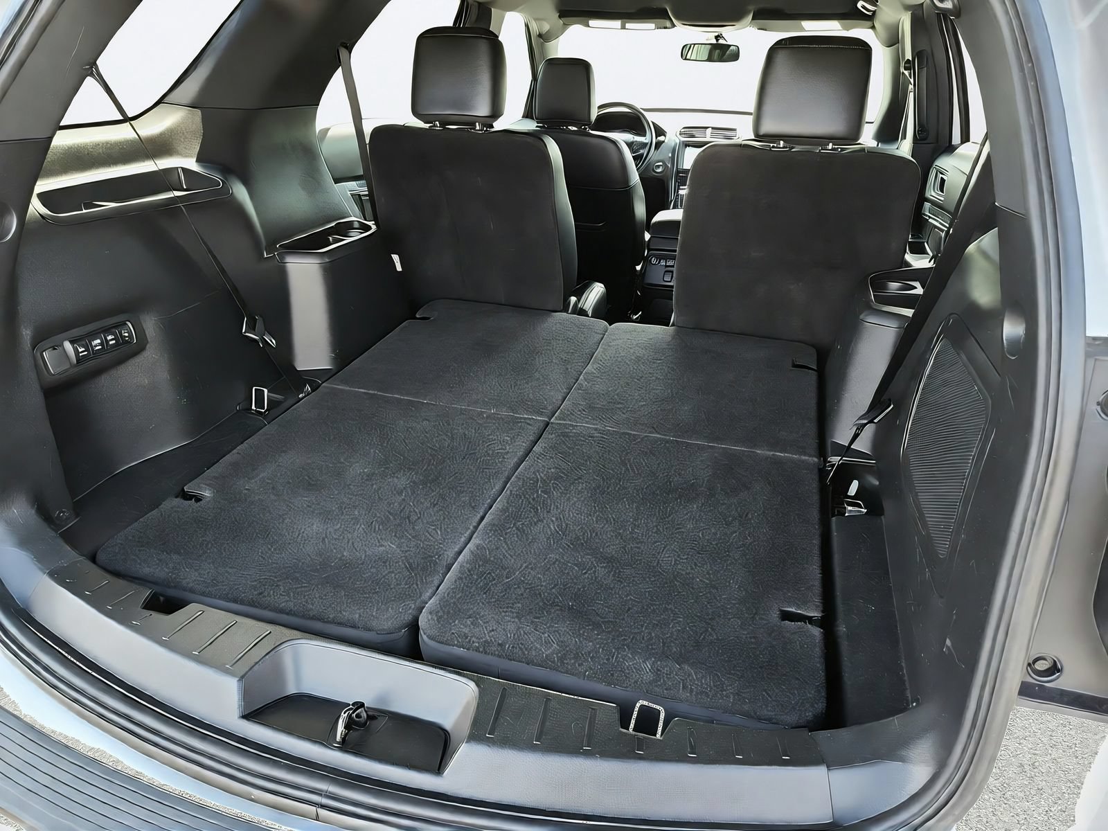 Used 2019 Ford Explorer Sport AWD/4WD image 27