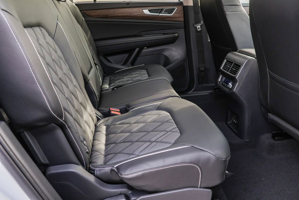 New 2026 Volkswagen Atlas SEL Premium R-Line AWD/4WD image 38