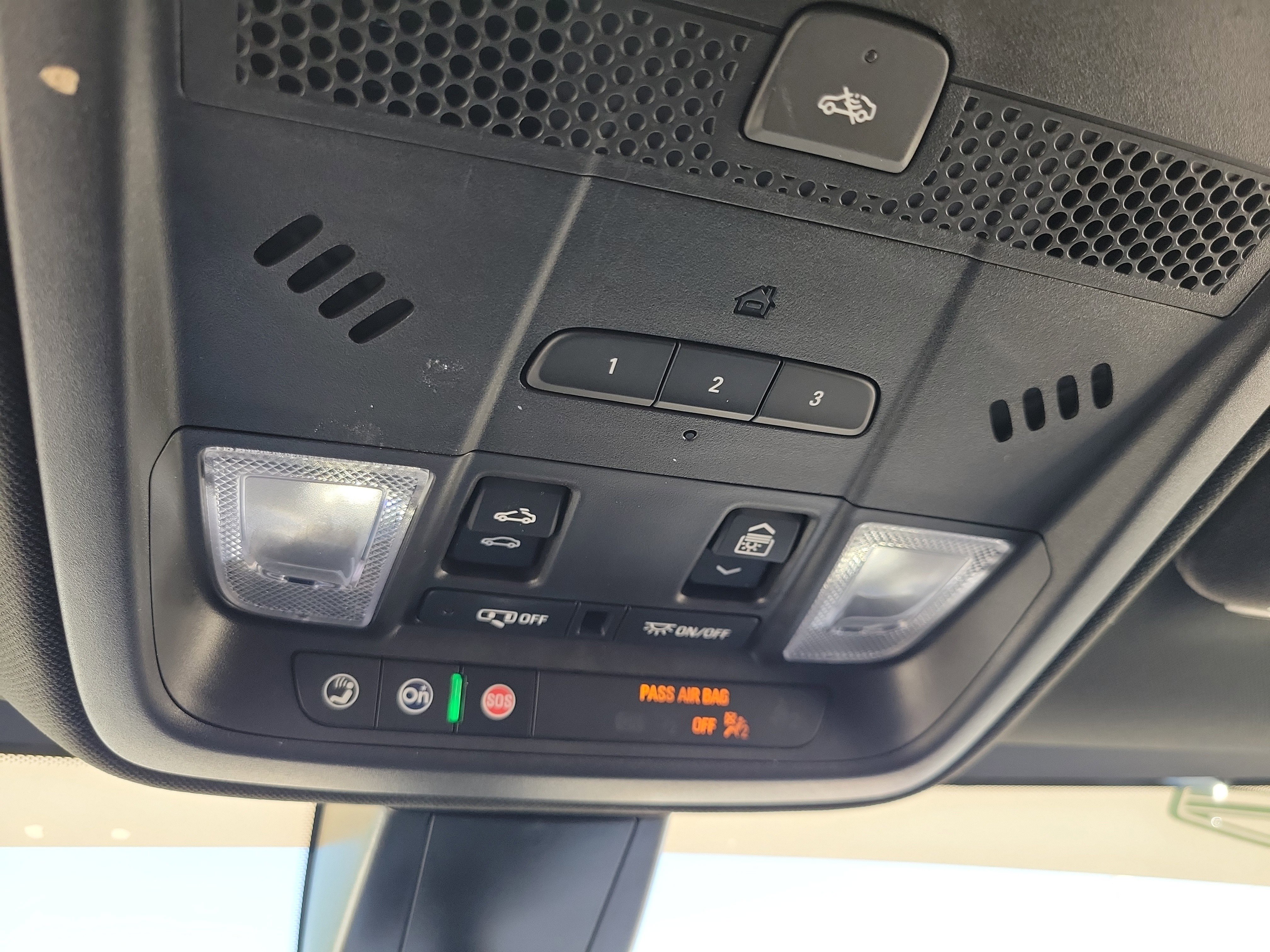 Certified 2025 Cadillac XT5 Premium Luxury w/ Technology Package image 19