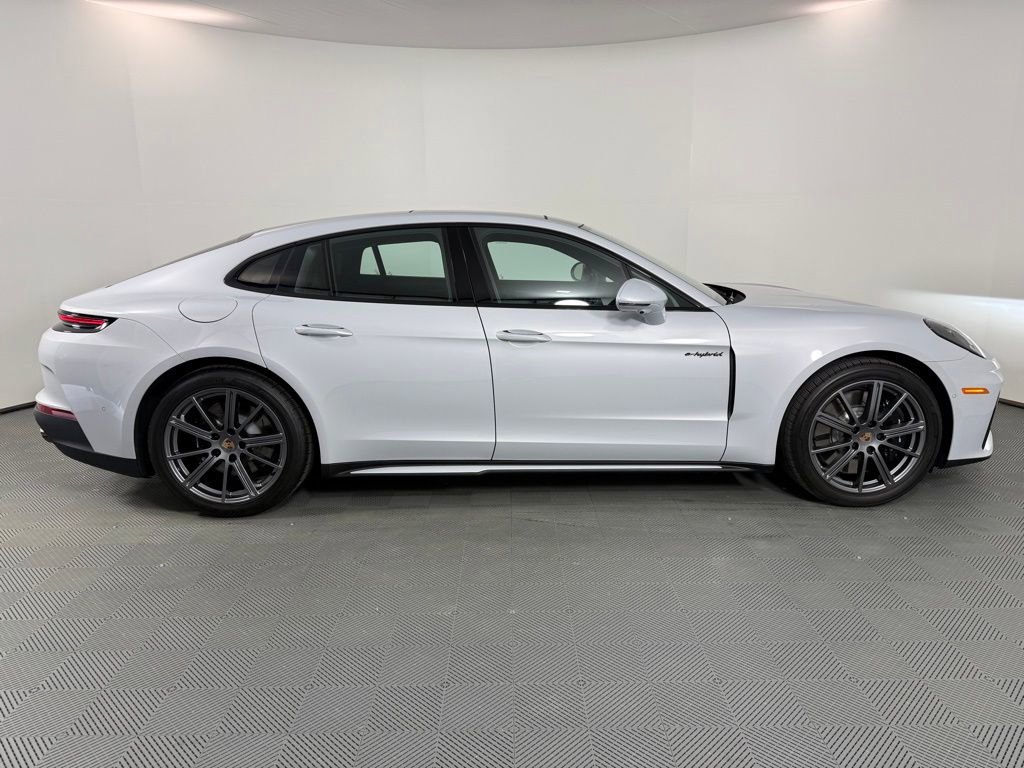 Certified 2026 Porsche Panamera 4S image 8