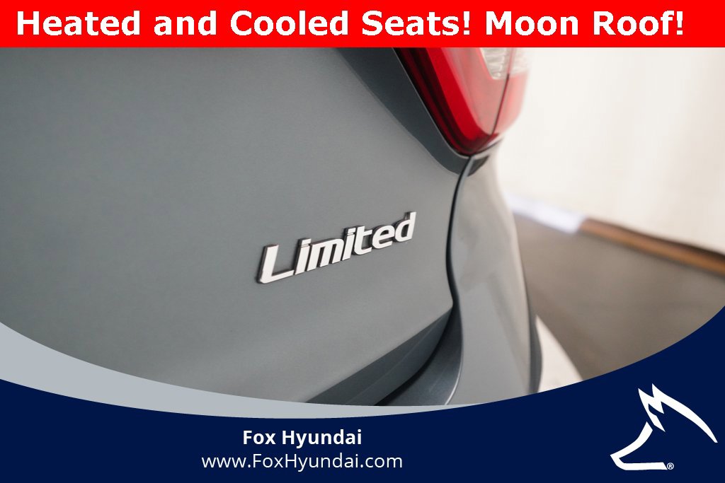 Used 2016 Hyundai Sonata Limited w/ Option Group 05 image 33