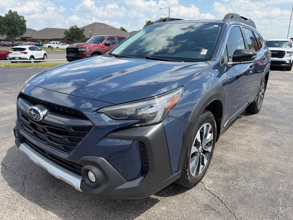 Used 2025 Subaru Outback Limited AWD/4WD image 6