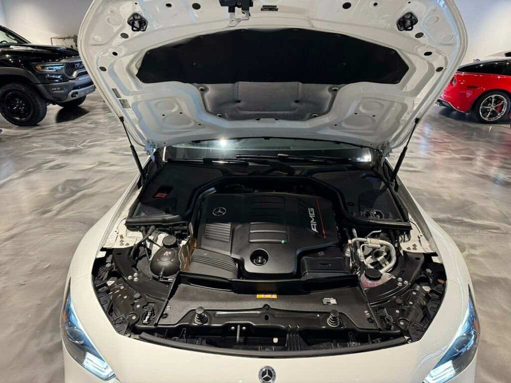 Used 2021 Mercedes-Benz AMG GT 43 w/ Driver Assistance Package image 40