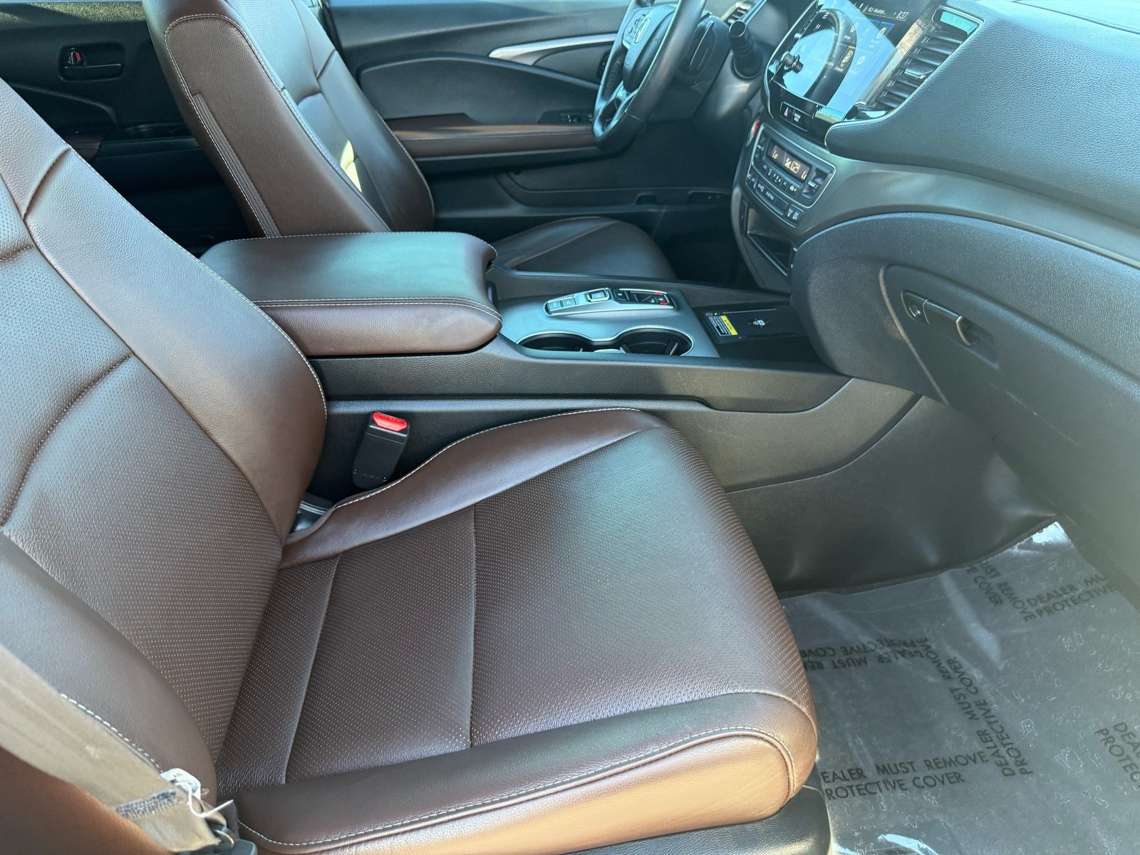 Used 2024 Honda Passport EX-L image 32
