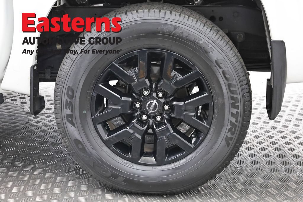 Used 2023 Nissan Frontier SV w/ Midnight Edition Package AWD/4WD image 30