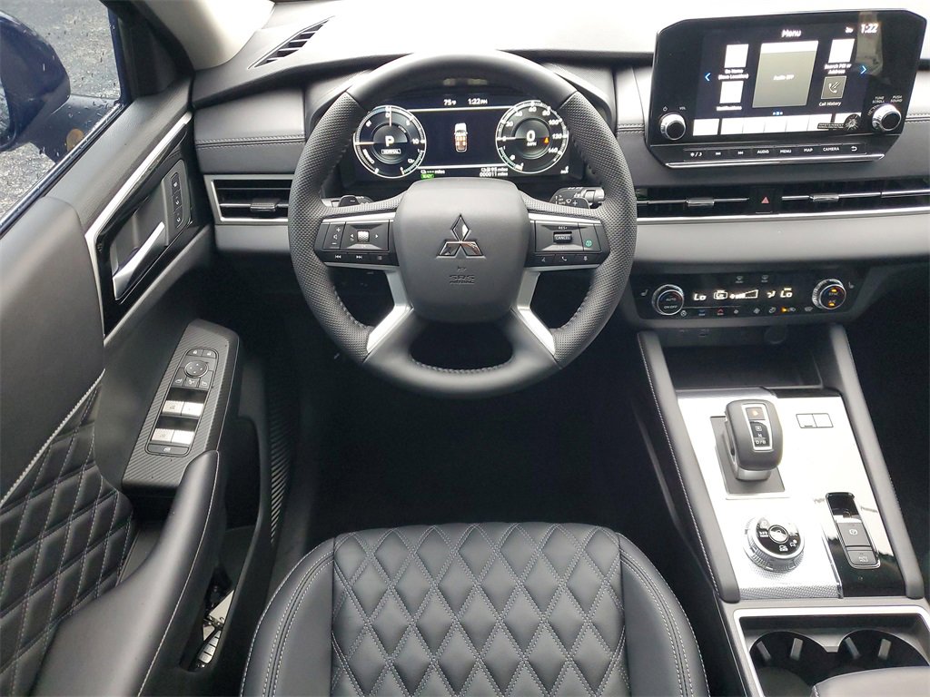New 2025 Mitsubishi Outlander SEL image 9