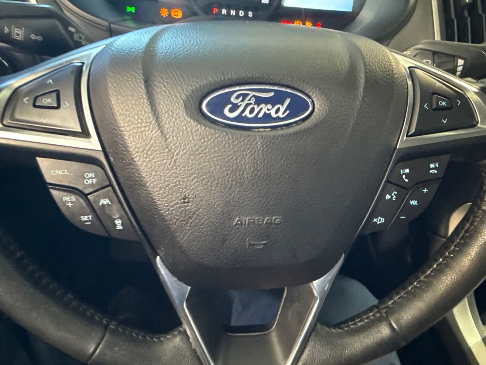 Used 2022 Ford Edge SEL w/ Sport Appearance Package AWD/4WD image 22